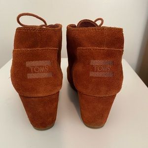 Toms Wedge Bootie